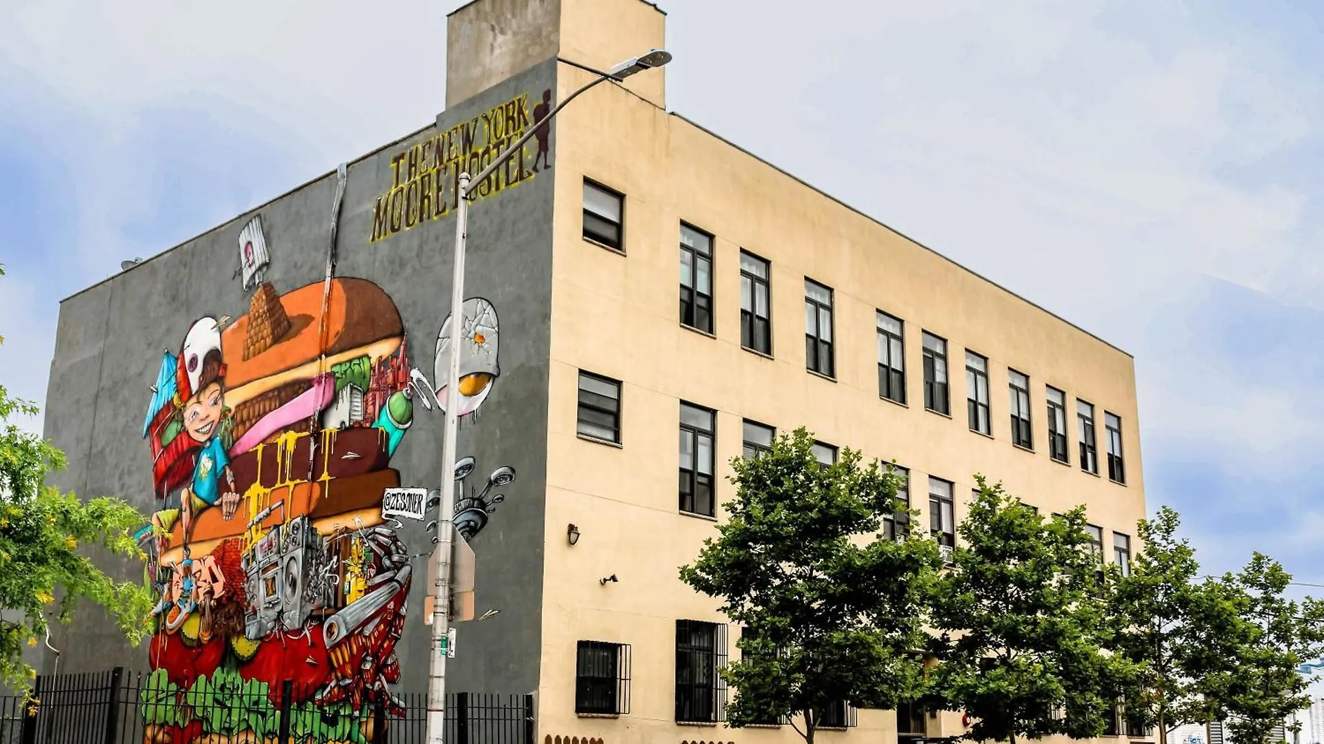 Ny Moore Hostel New York