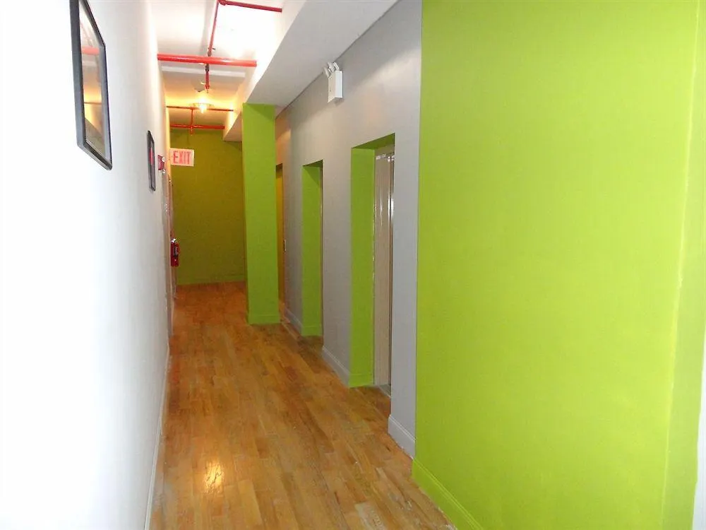 Ny Moore Hostel New York