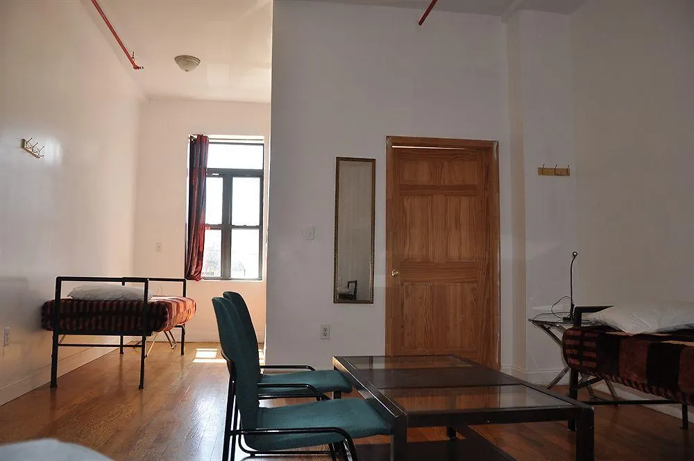 Ny Moore Hostel New York