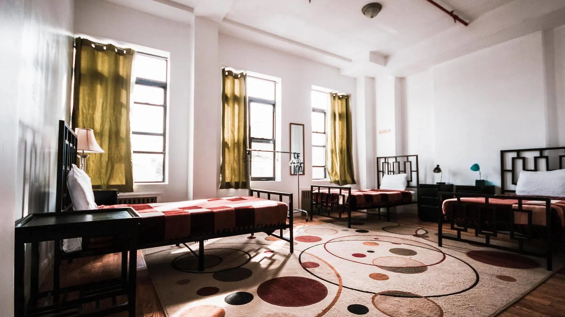 Ny Moore Hostel New York